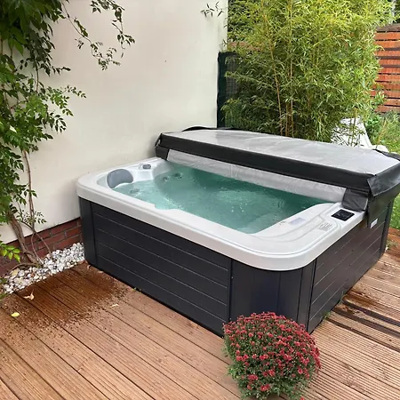 Crystal Spas Apartman-balaton * Zamárdi